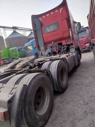 хово шахман тягач: Сүйрөгүч, Howo, Прицепсиз — 3