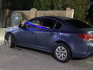 шевроле круиз: Chevrolet Cruze: 2013 г., 1.6 л, Механика, Бензин, Седан — 4