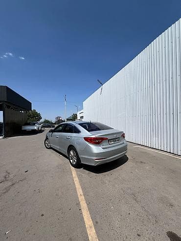 Продажа авто: Hyundai Sonata: 2016 г., 2 л, Автомат, Газ, Седан — 3