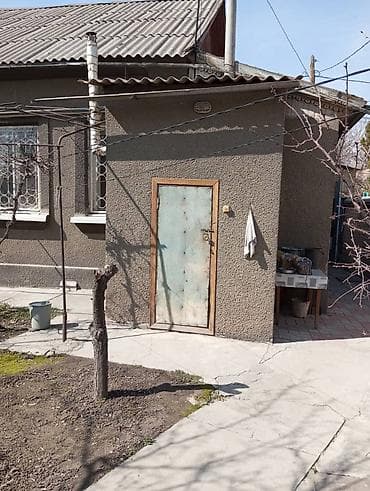 Үйлөрдү сатуу: Продаётся жилой дом с кирпичным ограждением и выездом на улицу через — 9