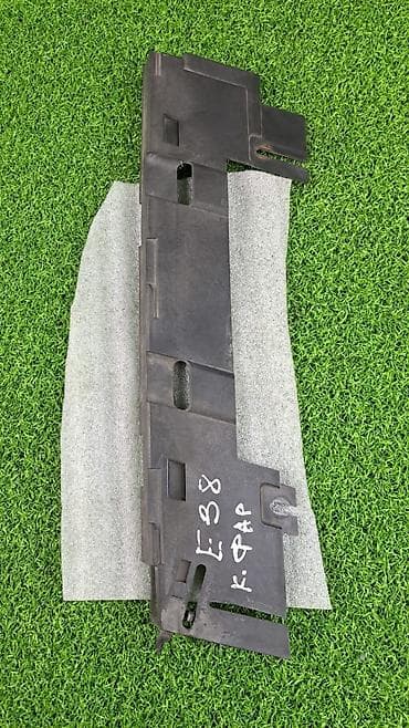 bmw c7: Ресничка фары правая BMW 7 Е38 Ресничка фары правая БМВ 7 Е38 — 1