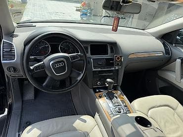 2 8: Audi Q7: 2010 г., 3.6 л, Автомат, Бензин, Кроссовер — 8