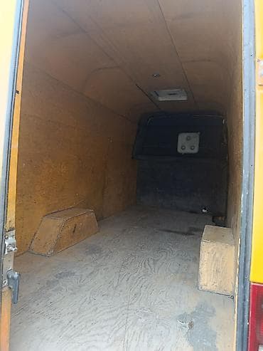 2 4 д: Mercedes-Benz Спринтер: 2004 г., Фургон — 5