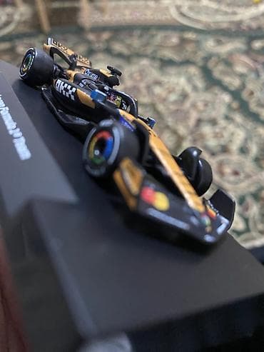 Искусство и коллекционирование: Hot wheels Коллекционная модель болида McLaren Formula 1 Team. - — 3