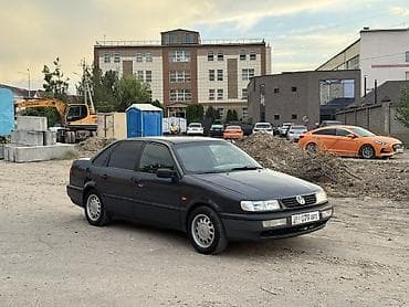 Volkswagen Passat: 1994 г., 1.8 л, Механика, Бензин, Седан at lalafo.kg Volkswagen Passat: 1994 г., 1.8 л, Механика, Бензин, Седан