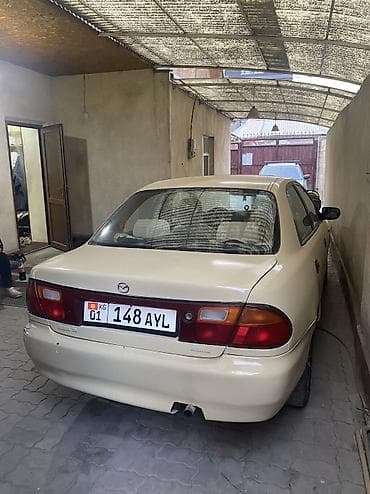 4a fe: Mazda 323: 1995 г., 1.6 л, Автомат, Бензин, Седан — 2