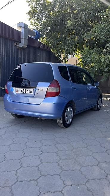 mini kooper: Honda Fit: 2002 г., 1.3 л, Автомат, Бензин, Хэтчбэк — 2