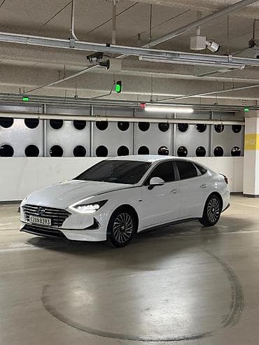 Hyundai Sonata: 2020 г., 2 л, Гибрид