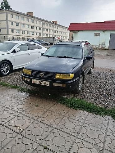 фит российский: Volkswagen Passat: 1993 г., 1.8 л, Механика, Бензин, Седан — 4