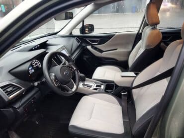 обмен с доплатой: Автопрокат 24 Subaru Forester 2019 Двигатель 2,5 бензин; Коробка — 3