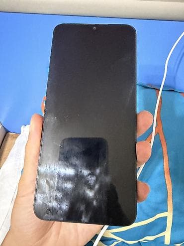 ми 7: Redmi, Redmi 13C, Б/у, 128 ГБ, цвет - Черный, 2 SIM — 3