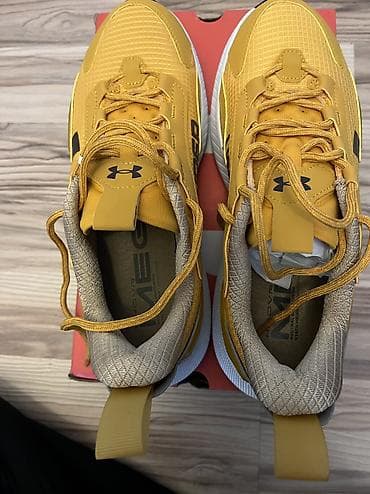 Мырзалардын бут кийими: Эркектердин кроссовкасы, 43, Under Armour, Жаңы, түсү - Боз, Өзү алып кетүү — 9