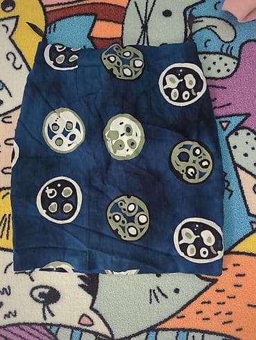 юбки для девочек: Юбки xs. На девушку, девочку 150-160 см рост, xs. хорошие ткани — 3