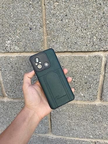 интерактив: Redmi, Redmi 12C, Б/у, 64 ГБ, цвет - Черный, 2 SIM — 1