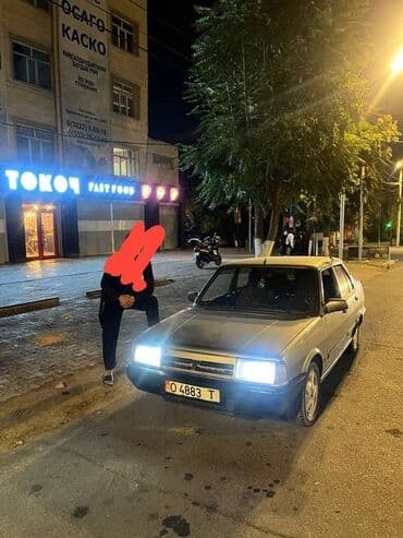 Fiat : 1996 г., 1.6 л, Механика, Бензин, Седан