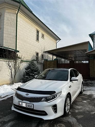 Kia K5: 2016 г., 2 л, Автомат, Газ, Седан