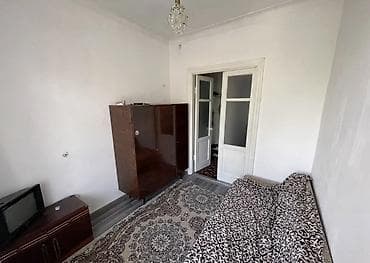 квартира ежемесячный: 1 комната, Без подселения, С мебелью частично — 2