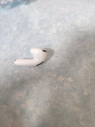 Аудиотехника: Зымсыз ичине салынуучу кулакчындар, Apple, AirPods 4, Колдонулган — 2