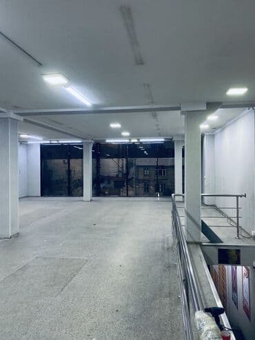 продаю дом под орозбекова бишкеке: Сдаю Магазин, Отдельностоящий магазин, 100 м² 1 линия — 7