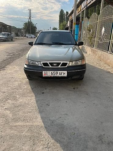 Daewoo Nexia: 2006 г., 1.5 л, Механика, Бензин, Седан
