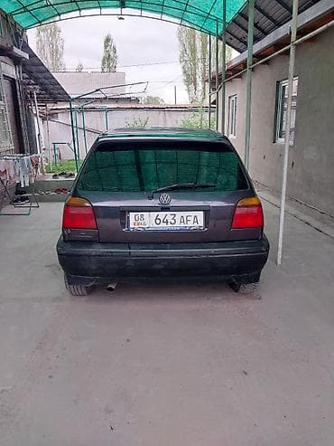k3 ve: Volkswagen Golf: 1993 г., 1.6 л, Ручные, Бензин, Хэтчбэк — 1