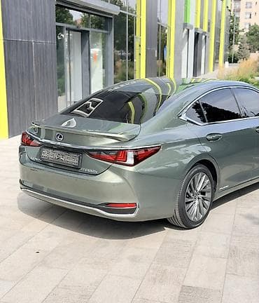 e klass: Lexus ES: 2019 г., 2.5 л, Автомат, Гибрид, Седан — 2
