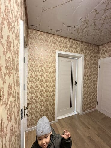 требуются ремонт: 3 комнаты, 60 м², 103 серия, 1 этаж, Косметический ремонт — 4