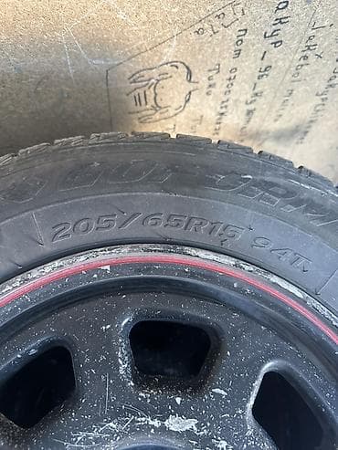 Колеса в сборе 205 / 65 / R 15, Зима, Комплект, Легковые, Железные, отверстий - 5
