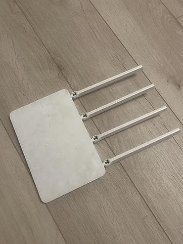 m2 max: Mi router 3 Работает отлично 100 mb/s 5G 2.4G немного грязный — 1