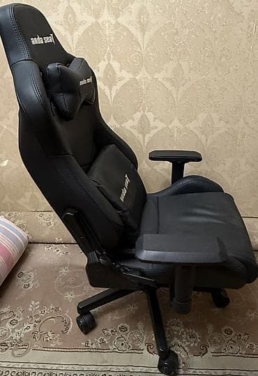 Игровые кресла: Игровое кресло, Б/у, С колесиками, цвет - Черный, Экокожа — 2