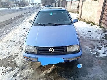 e star: Volkswagen Vento: 1993 г., Хэтчбэк — 1
