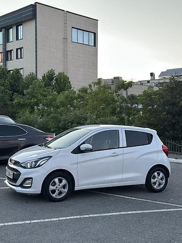 spark 2021: Chevrolet Spark: 2021 г., 1 л, Вариатор, Бензин, Хэтчбэк — 6