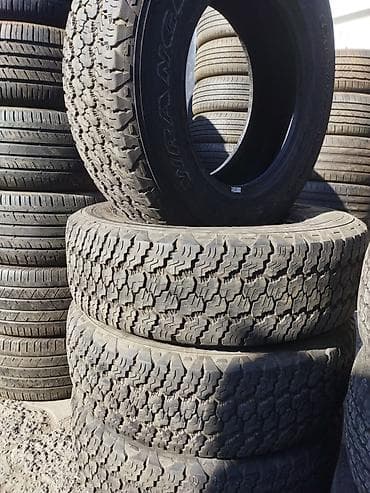 17: Комплект шин Goodyear Wrangler All-Terrain - Размер: P245/75 R17 - — 1