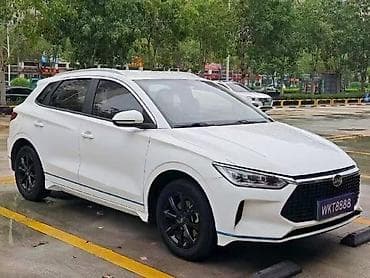 белый byd e2: BYD E2: 2020 г., Автомат, Электромобиль — 3