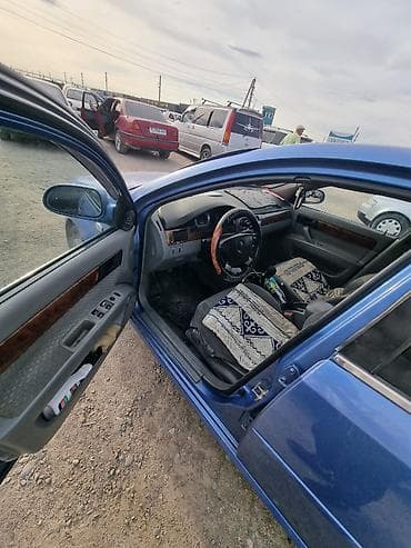 chevrole: Chevrolet Lacetti: 2004 г., 1.8 л, Бензин, Седан — 4