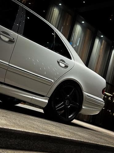 Продажа авто: Mercedes-Benz E-Class: 2001 г., 5.5 л, Автомат, Бензин, Седан — 5
