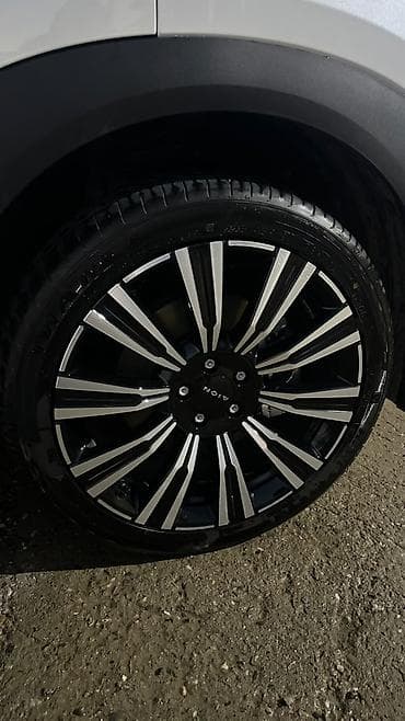 7 местные электромобили: Колеса в сборе 225 / 45 / R 19, Лето, Новый, Комплект, Литые, отверстий - 5 — 1