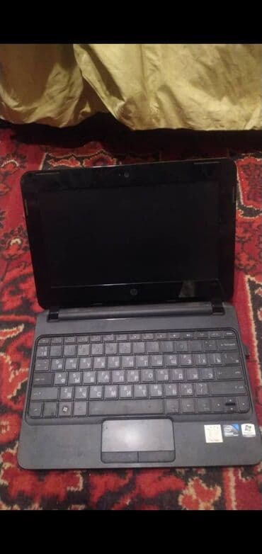 Нетбук, HP, 2 ГБ ОЗУ, Intel Celeron, До 11 ", Б/у, Для несложных задач, память HDD