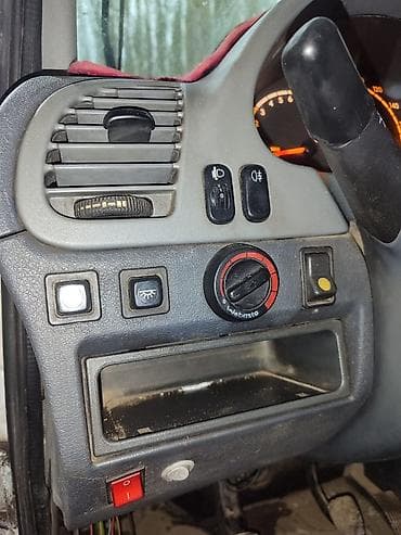 jac m3: Легкий грузовик, Mercedes-Benz, 3 т, Б/у — 6