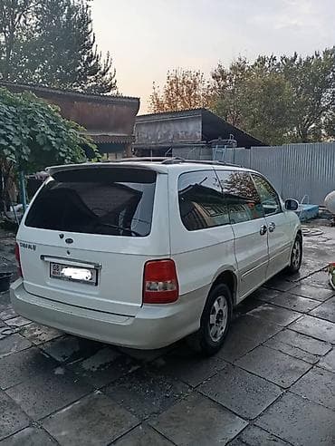9: Kia Carnival: 2002 г., 2.9 л, Автомат, Дизель, Минивэн — 4