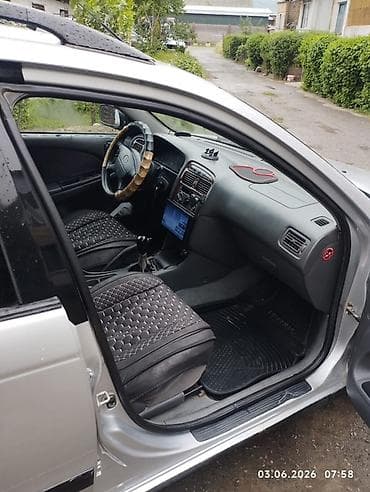 gac aion v: Toyota Avensis: 1999 г., 1.8 л, Механика, Бензин, Универсал — 6