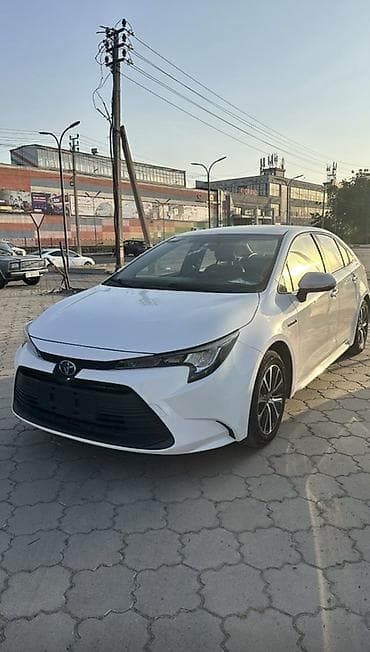 1: Toyota Levin: 2023 г., 1.8 л, Гибрид, Седан — 1