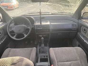 маяк м17: Mitsubishi Space Wagon: 1993 г., 2 л, Механика, Бензин — 6