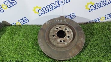 проточка тормозных дисков не снимая с машины: Предний тормозной диск Mercedes-Benz Б/у — 1