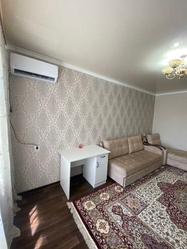 суточный дом бишкек: В связи с выездом, продаю с мебелью и бытовой техникой, двух ком — 4