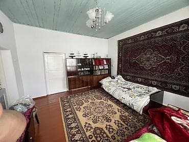 продается гараж объявление: Продаётся жилой дом с приусадебным участком. Жумгал район с Чаек в — 3