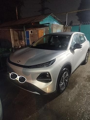 Changan: Changan Qiyuan Q05: 2026 г., Автомат, Электромобиль, Кроссовер — 2