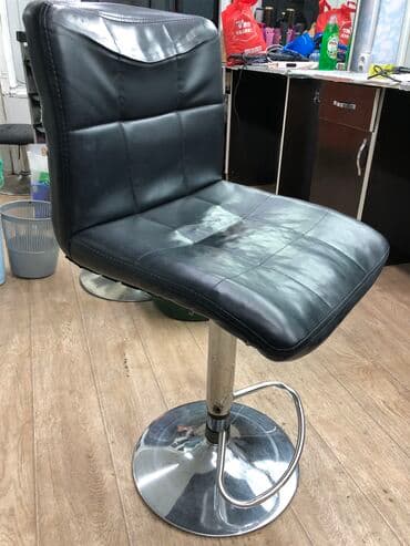 офисный кресло б у: Доброго дня! Продается салонная мебель б/у!! Можно и для дома. В — 23
