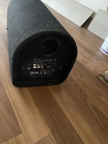 studio monitors: Автомобильный сабвуфер в тубе с встроенным усилителем. Особенности: - — 2