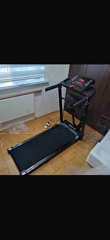 Беговая дорожка для дома с электронной панелью управления